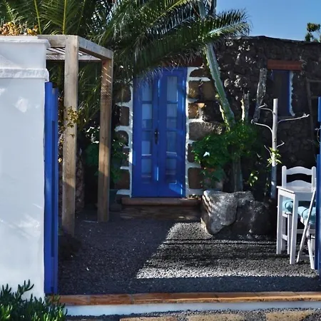 Lavastein Yazmina Mit Schoenem Garten Yaiza (Lanzarote)
